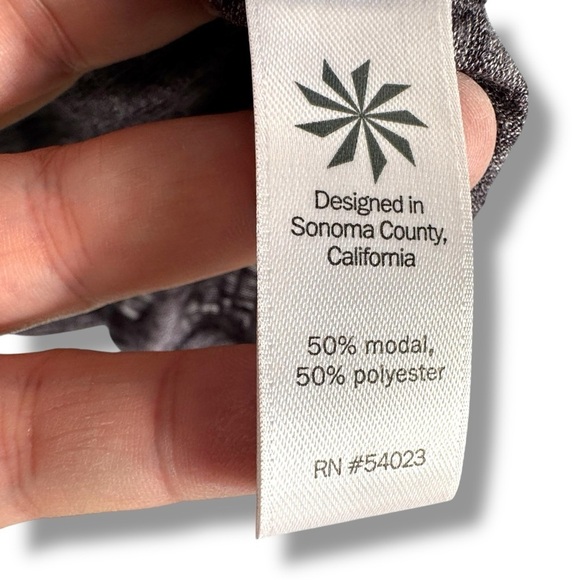 4 for $40 SALE! Athleta Siro Twist Light Surplice Top, Heather Grey, Size L - Picture 6 of 10